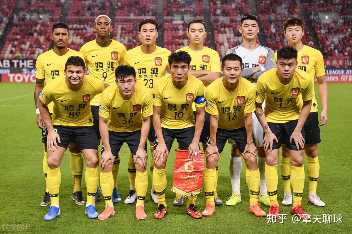 包含来自球迷的疑问：球队状态起伏大有何原因？的词条