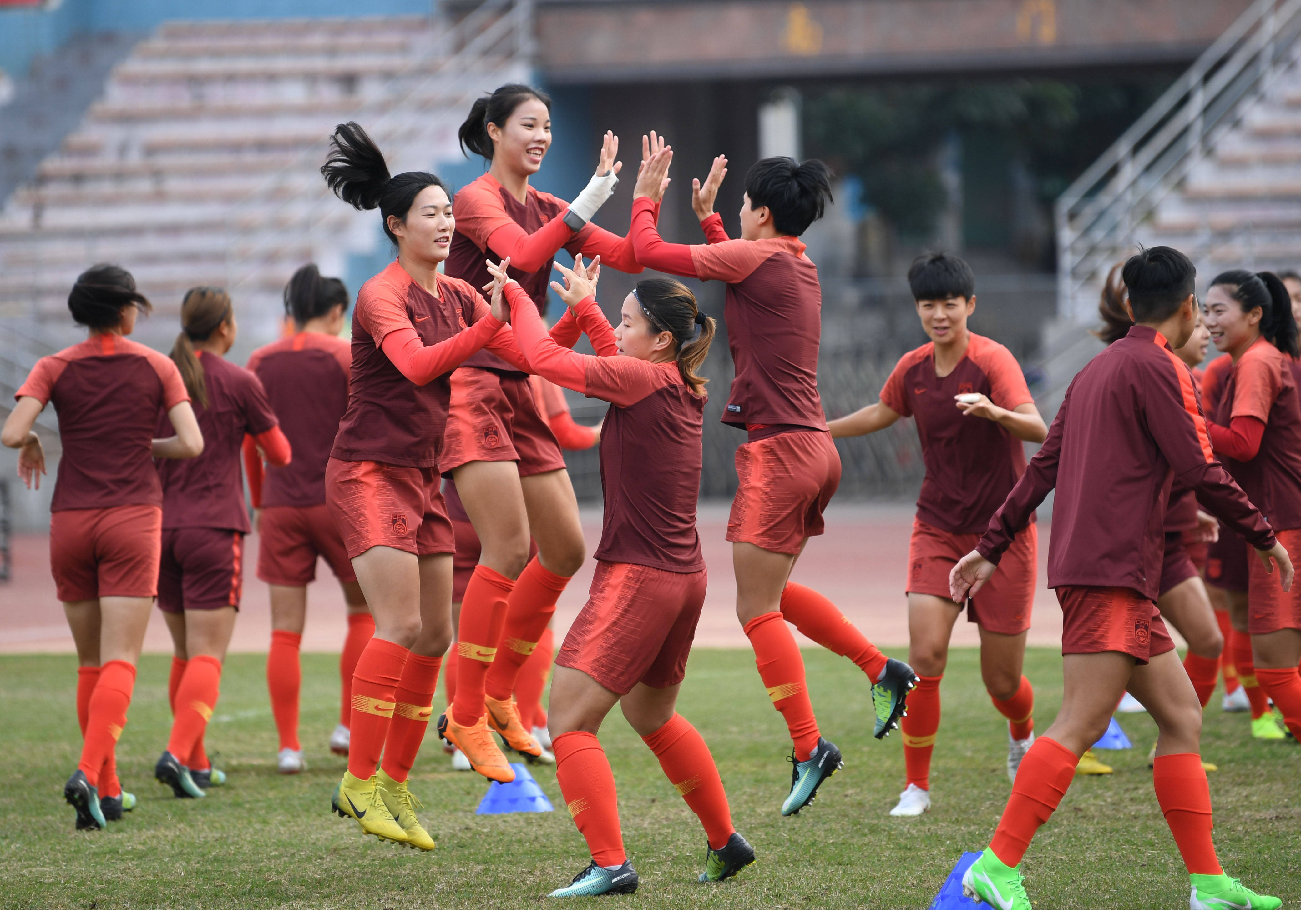 德赢官网官网-中国国家女足备战亚洲杯赛热火朝天的简单介绍