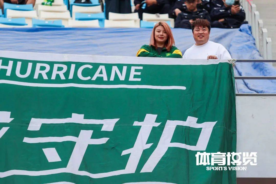 关于北京中赫国安客场胜利，保持领先优势的信息