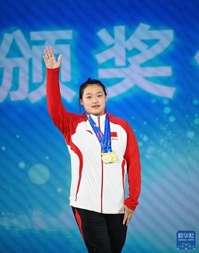包含举重女子公斤级比赛，中国选手包揽冠亚军的词条